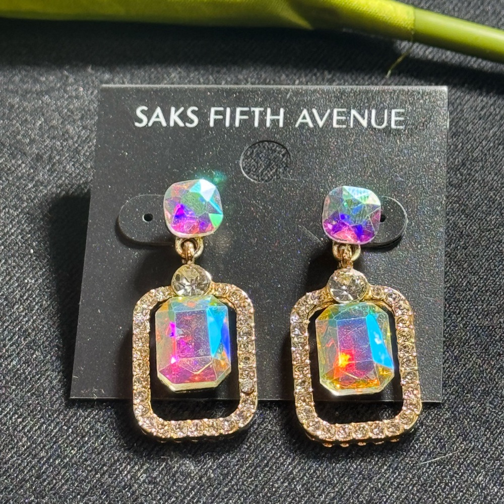 Saks Fifth Avenue AB Crystal Gold Statement Earrings 1.5in